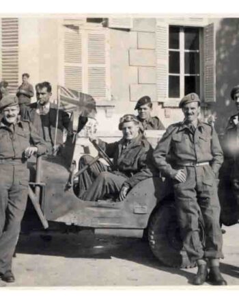 2 Fmedia2 F11023932 F2012 18 90 photograph jeep france sent 1 oct 1944
