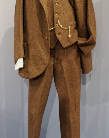2 Fmedia2 F11394112 F1989 8 6 suit