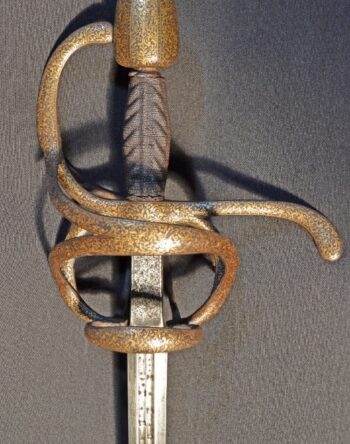 2 Fmedia2 F12426032 Fswept hilt rapier 1
